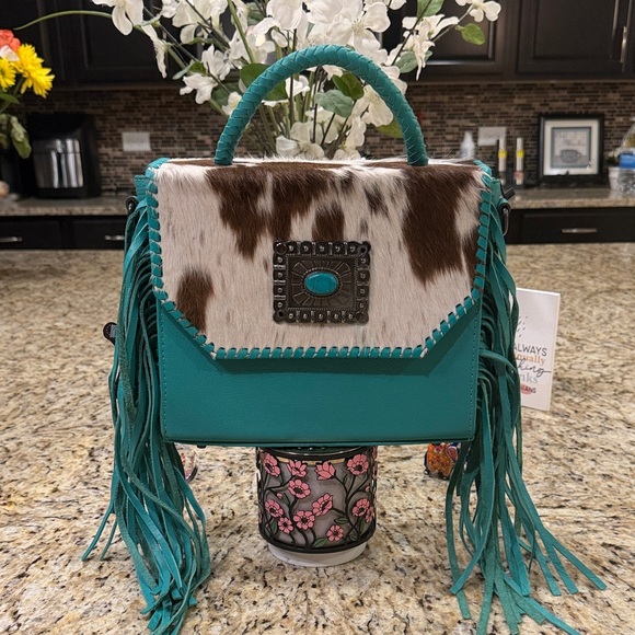 NWT  Teal Leather Fringe Cowhide Crossbody Bag with Turquoise Accent - Picture 2 of 14